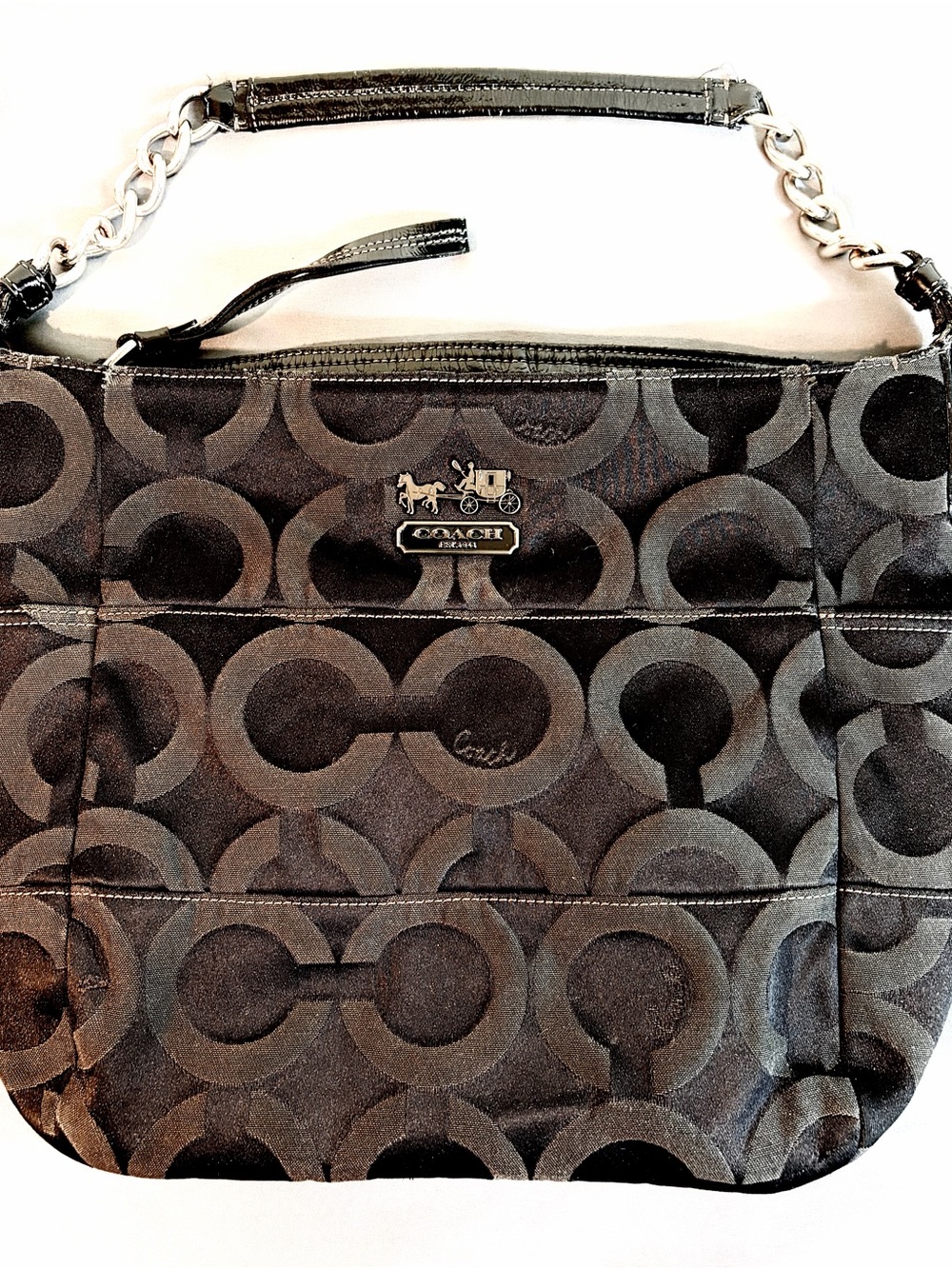 Coach Black Madison Luxury Signature Circle Chain Shoulder Bag